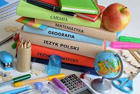 Grafika #0: SZKOLNY ZESTAW PODRĘCZNIKÓW NA ROK SZKOLNY 2020/2021