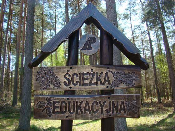 Grafika #0: Zapraszamy na nowo otwartą ścieżkę edukacyjną w Leśnicach!