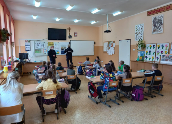 Spotkanie z paniami policjantkami