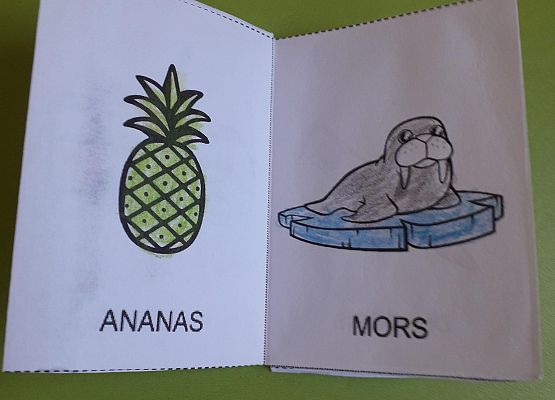 Pomoce do zajęć logopedycznych wykonane przez uczniów klasy 2 i 3