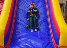 zabawy na dmuchańcu