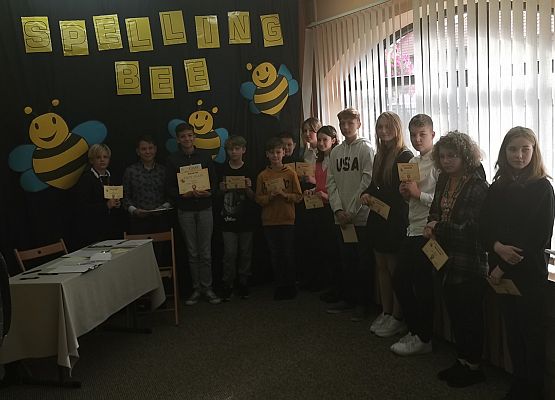 Uczniowie biorący udział w konkursie 1