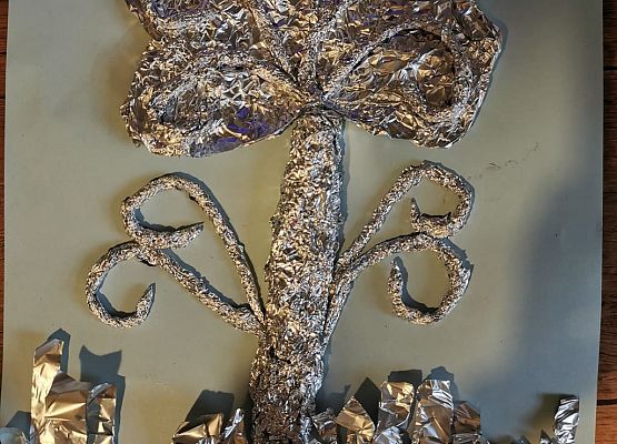 drzewo z folii aluminiowej Nadia klasa 3