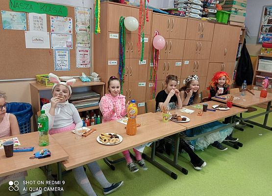 Grafika 6: Bal karnawałowy