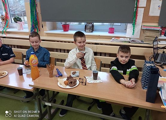 Grafika 9: Bal karnawałowy