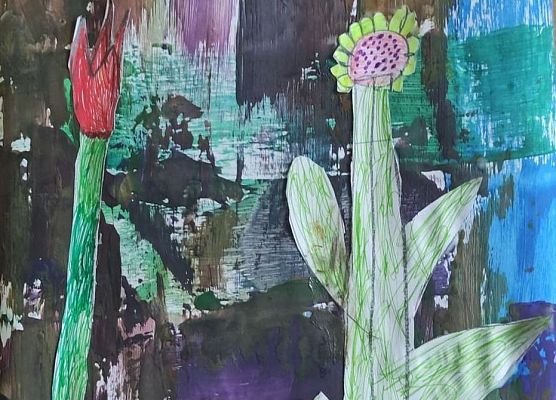 Malowanie kartonikiem i wycinanki z papieru Zosia klasa 1