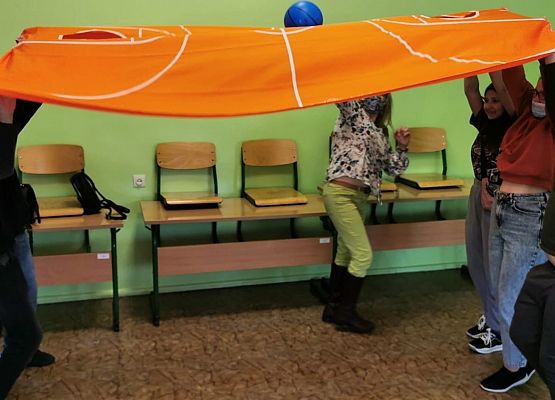 Grafika 20: Dzień Nowych Technologii w Edukacji - Pierwszy Dzień Wiosny - Światowy Dzień Zespołu Downa