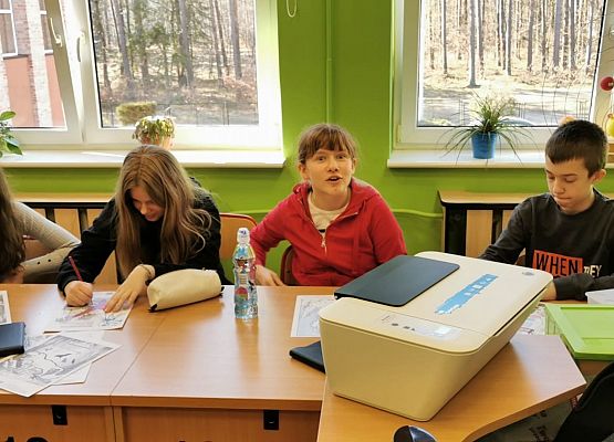 Grafika 25: Dzień Nowych Technologii w Edukacji - Pierwszy Dzień Wiosny - Światowy Dzień Zespołu Downa