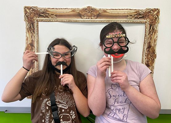 Grafika 34: Dzień Nowych Technologii w Edukacji - Pierwszy Dzień Wiosny - Światowy Dzień Zespołu Downa