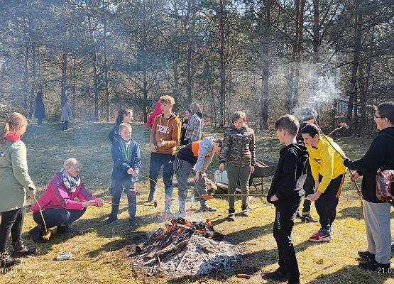 Grafika 41: Dzień Nowych Technologii w Edukacji - Pierwszy Dzień Wiosny - Światowy Dzień Zespołu Downa