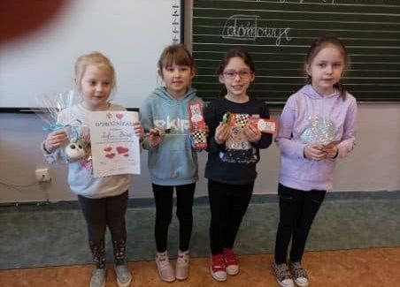 Grafika 4: KONKURS NA KARTKĘ WALENTYNKOWĄ ROZSTRZYGNIĘTY !!!