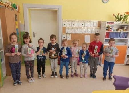 Grafika 7: KONKURS NA KARTKĘ WALENTYNKOWĄ ROZSTRZYGNIĘTY !!!