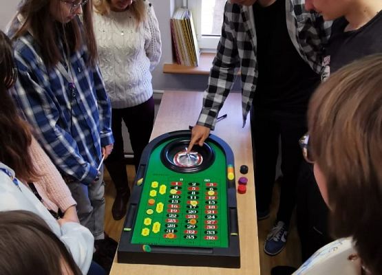 Grafika 7: Dzień otwarty w Społecznym Liceum Ogólnokształcącym w Lęborku