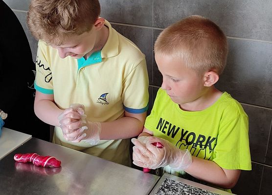 Wycieczka do Manufaktury Słodyczy w Łebie