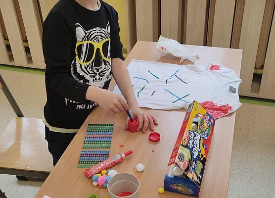 DZIEŃ KROPKI W KLASIE 1