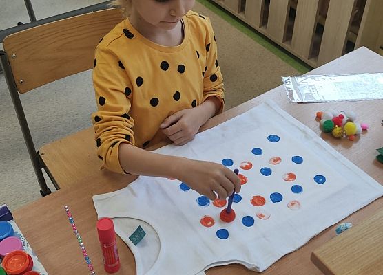 DZIEŃ KROPKI W KLASIE 1