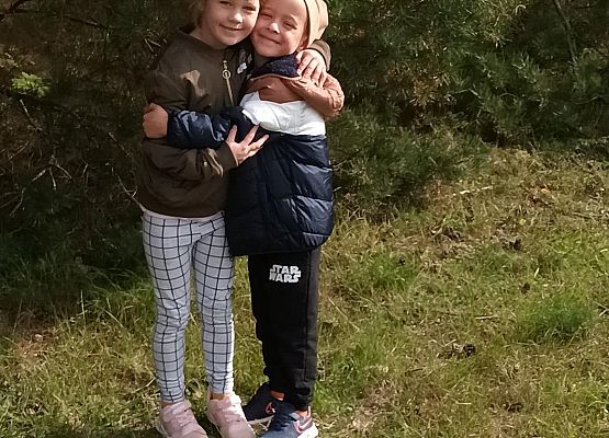 zabawy na przedszkolnym placu zabaw