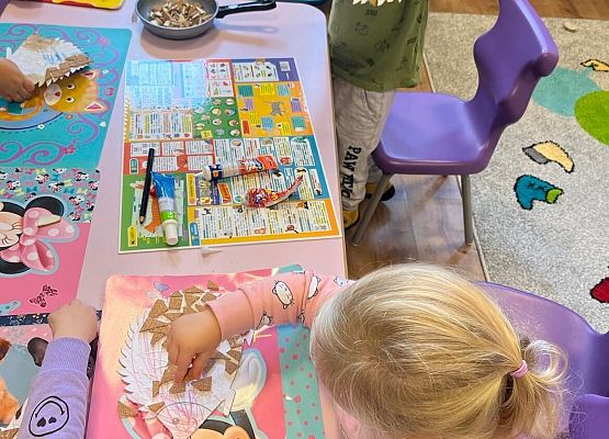 praca plastyczna - jeżyk