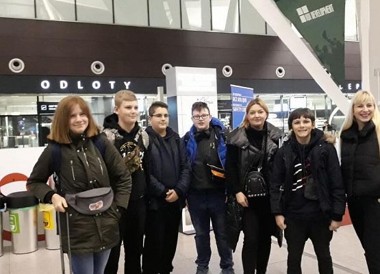 Gruzja - uczniowie SP Leśnice