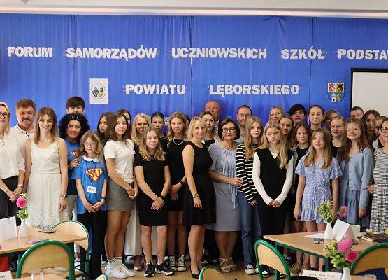Grafika 1: III Forum Samorządów Uczniowskich Szkół Podstawowych Powiatu Lęborskiego