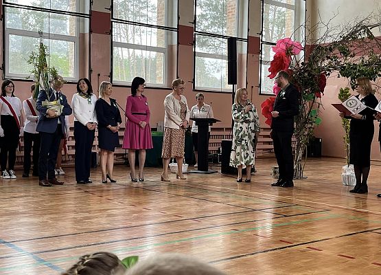 Grafika 161: Dzień Patrona Szkoły oraz Stulecie Lasów Państwowych