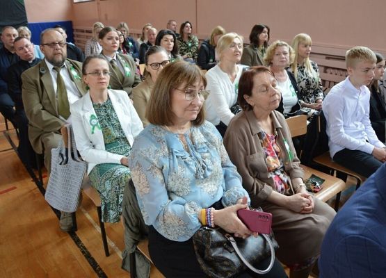 Grafika 126: Dzień Patrona Szkoły oraz Stulecie Lasów Państwowych