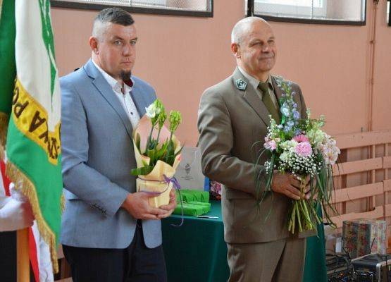 Grafika 3: Dzień Patrona Szkoły oraz Stulecie Lasów Państwowych