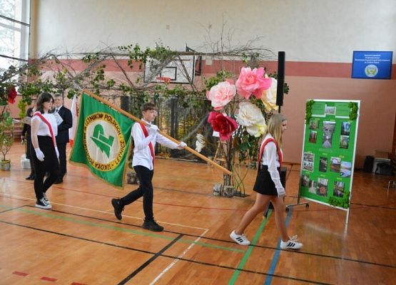 Grafika 18: Dzień Patrona Szkoły oraz Stulecie Lasów Państwowych