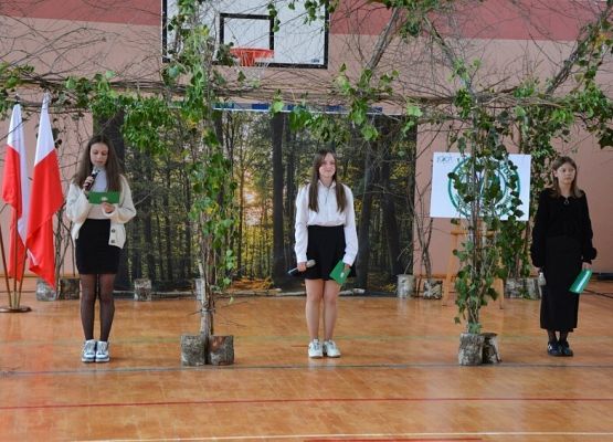 Grafika 16: Dzień Patrona Szkoły oraz Stulecie Lasów Państwowych