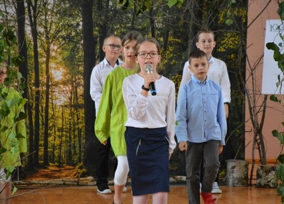 Grafika 24: Dzień Patrona Szkoły oraz Stulecie Lasów Państwowych