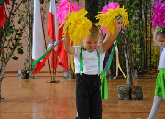 Grafika 32: Dzień Patrona Szkoły oraz Stulecie Lasów Państwowych