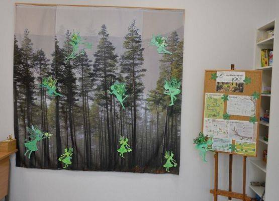 Grafika 60: Dzień Patrona Szkoły oraz Stulecie Lasów Państwowych