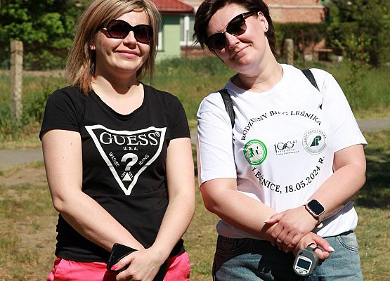 Grafika 84: "Rodzinny Bieg Leśnika" na 8 kilometrów przy Szkole Podstawowej w Leśnicach