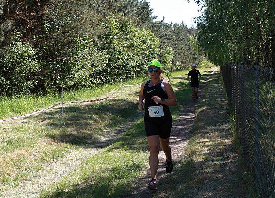 Grafika 349: "Rodzinny Bieg Leśnika" na 8 kilometrów przy Szkole Podstawowej w Leśnicach