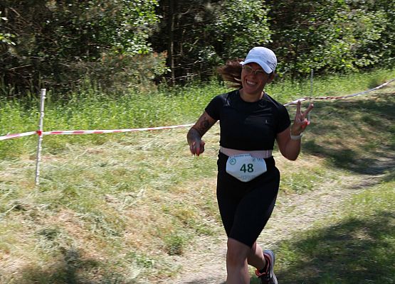 Grafika 363: "Rodzinny Bieg Leśnika" na 8 kilometrów przy Szkole Podstawowej w Leśnicach