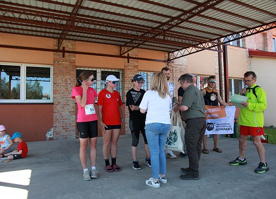 Grafika 403: "Rodzinny Bieg Leśnika" na 8 kilometrów przy Szkole Podstawowej w Leśnicach