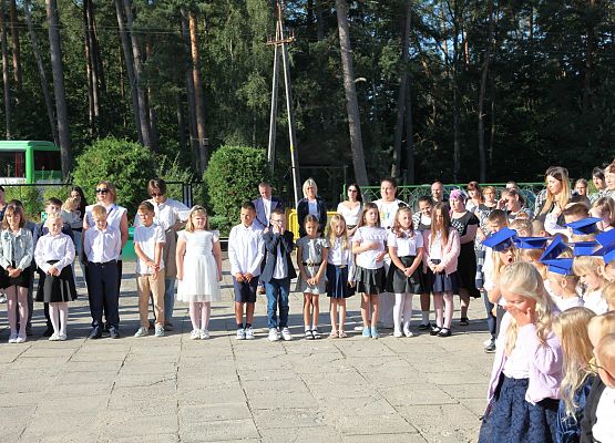 Grafika 10: UROCZYSTA INAUGURACJA ROKU SZKOLNGO 2024/2025