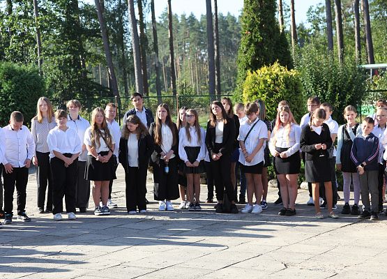 Grafika 12: UROCZYSTA INAUGURACJA ROKU SZKOLNGO 2024/2025