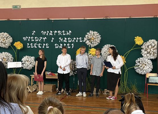 Grafika 58: Uroczyste zakończenie roku szkolnego klasy ósmej
