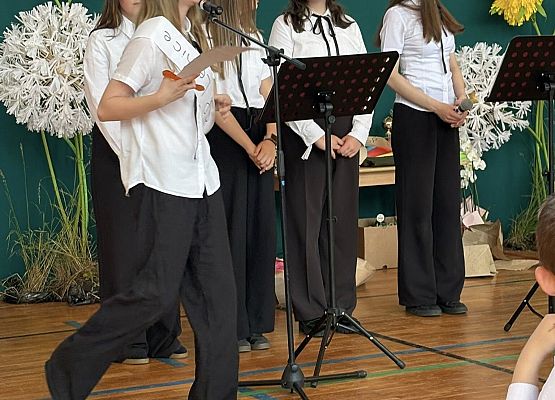 Grafika 61: Uroczyste zakończenie roku szkolnego klasy ósmej