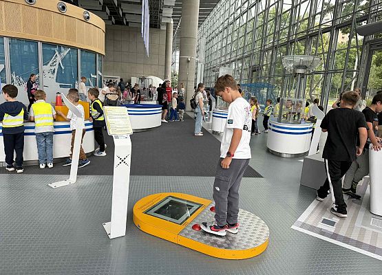 Wycieczka w nagrodę za wyniki w nauce grafika