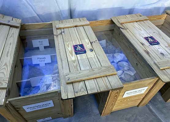 Wycieczka w nagrodę za wyniki w nauce grafika