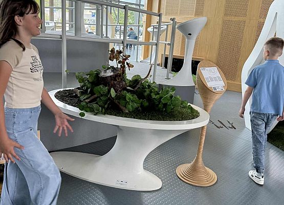 Wycieczka w nagrodę za wyniki w nauce grafika