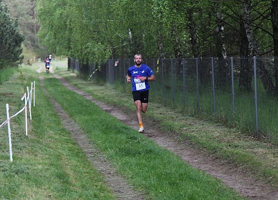 Grafika 65: Bieg Leśnika