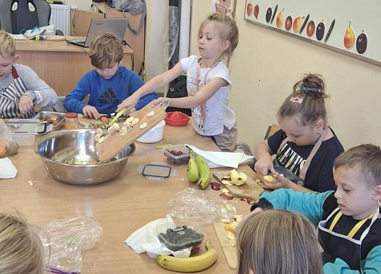 robimy sałatkę owocową