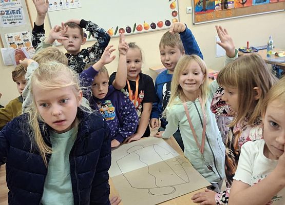 zabawa do wiersza Juliana Tuwima " Warzywa"