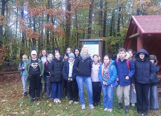 Grafika 1: Szkolne Koło Turystyczno - Krajoznawcze