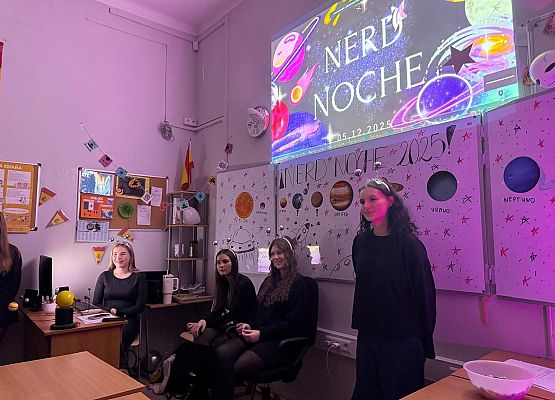 Grafika 1: Nerd Night w LO1 - nasi uczniowie w świecie nauki