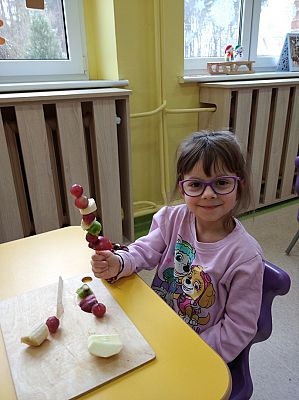 Grafika #12: Robimy owocowe szaszłyki