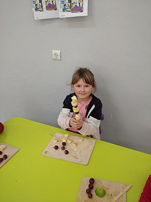 Grafika #6: Robimy owocowe szaszłyki